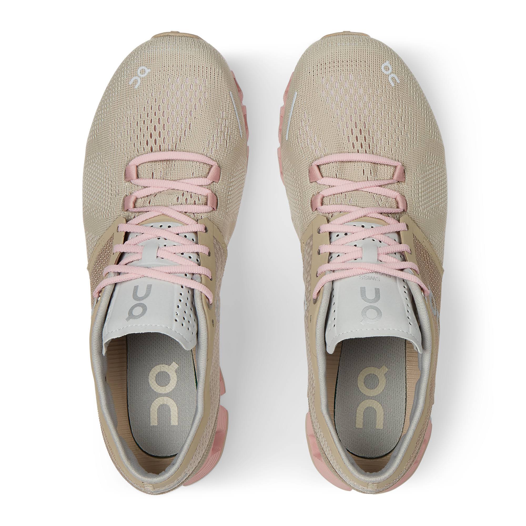 on Women's Cloud x Sand/Rose