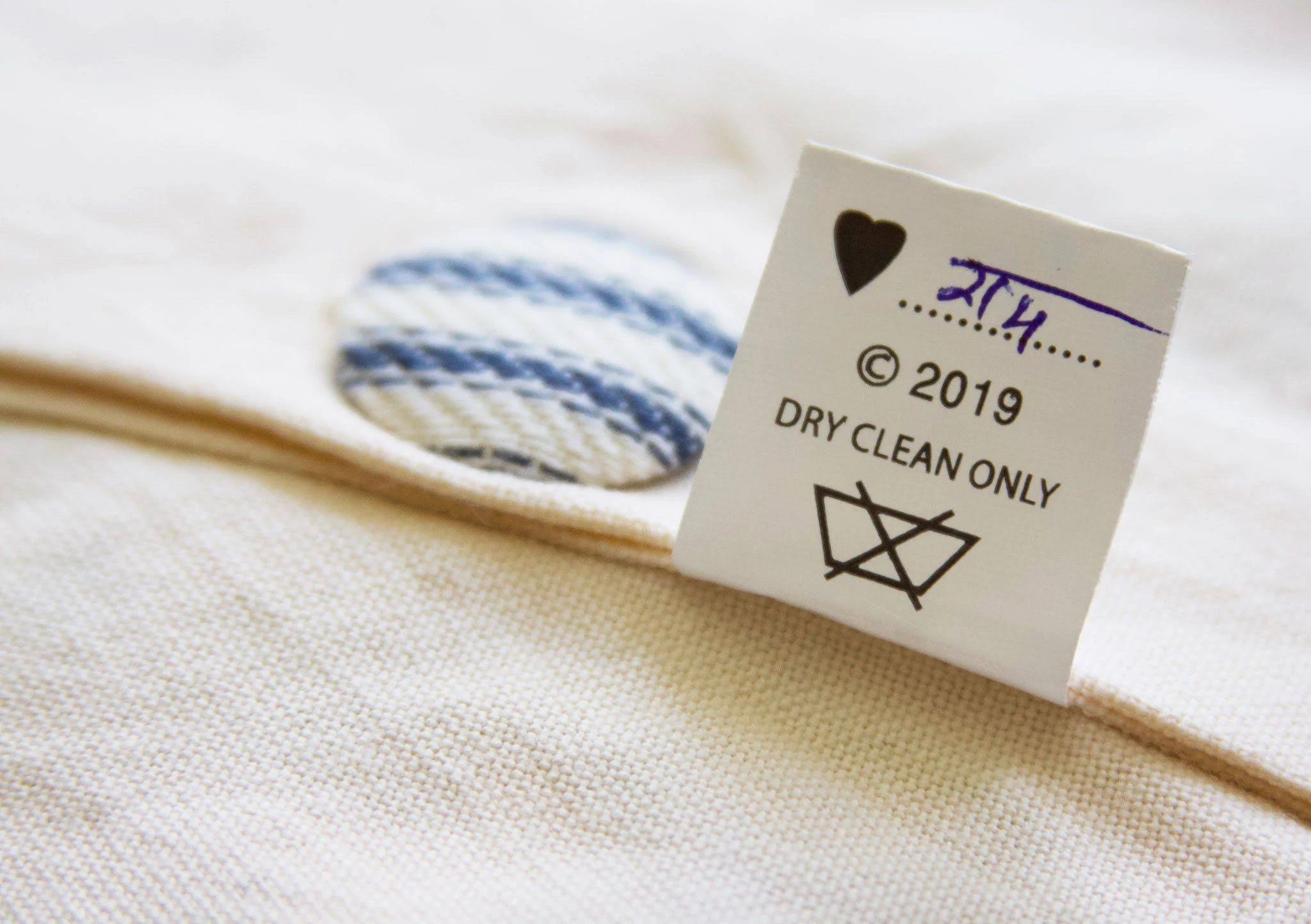 Martha's Vineyard Embroidered catstudio Pillow