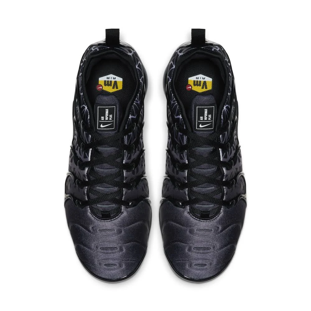 Nike Air VaporMax Plus Men's Shoe Size 13 (Black)