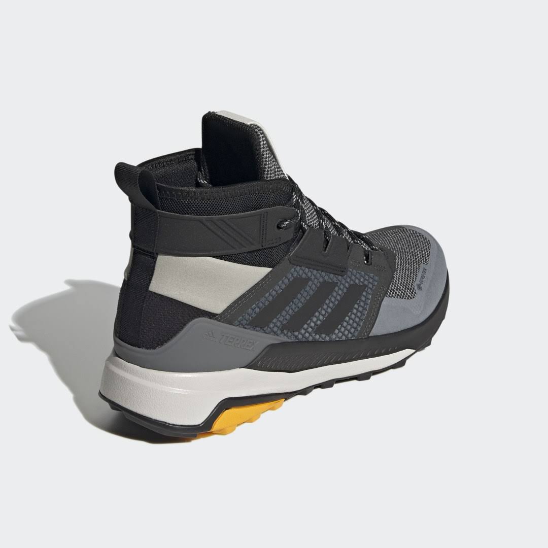 Adidas Men's Terrex Trailmaker Mid GTX Hiking Shoes - Each
