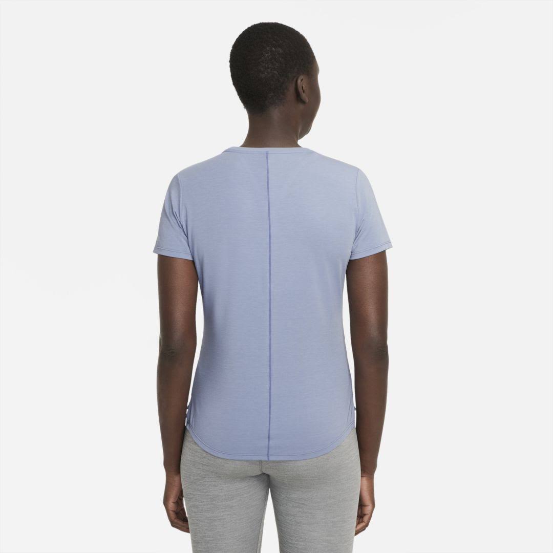 Nike Dri-Fit One Luxe Women's Standard Fit Short-Sleeve Top