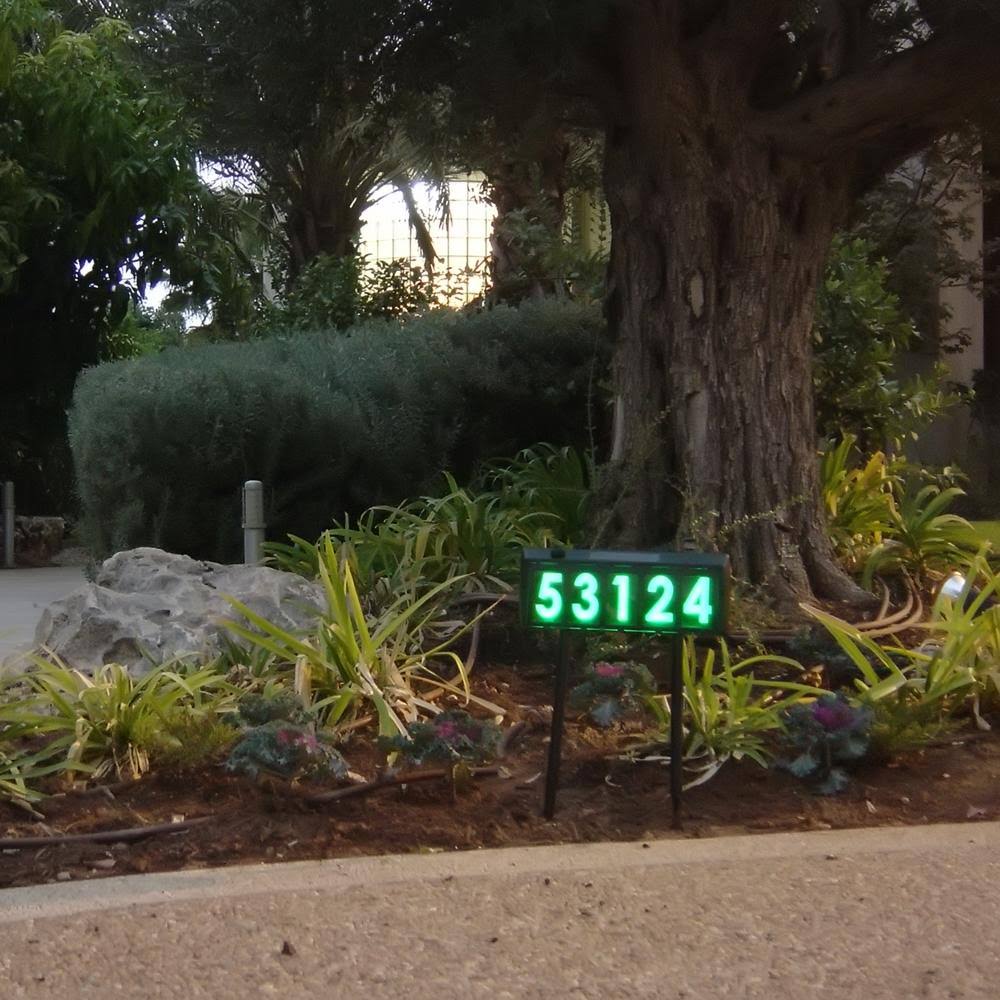 Gama Sonic Solar Address Sign