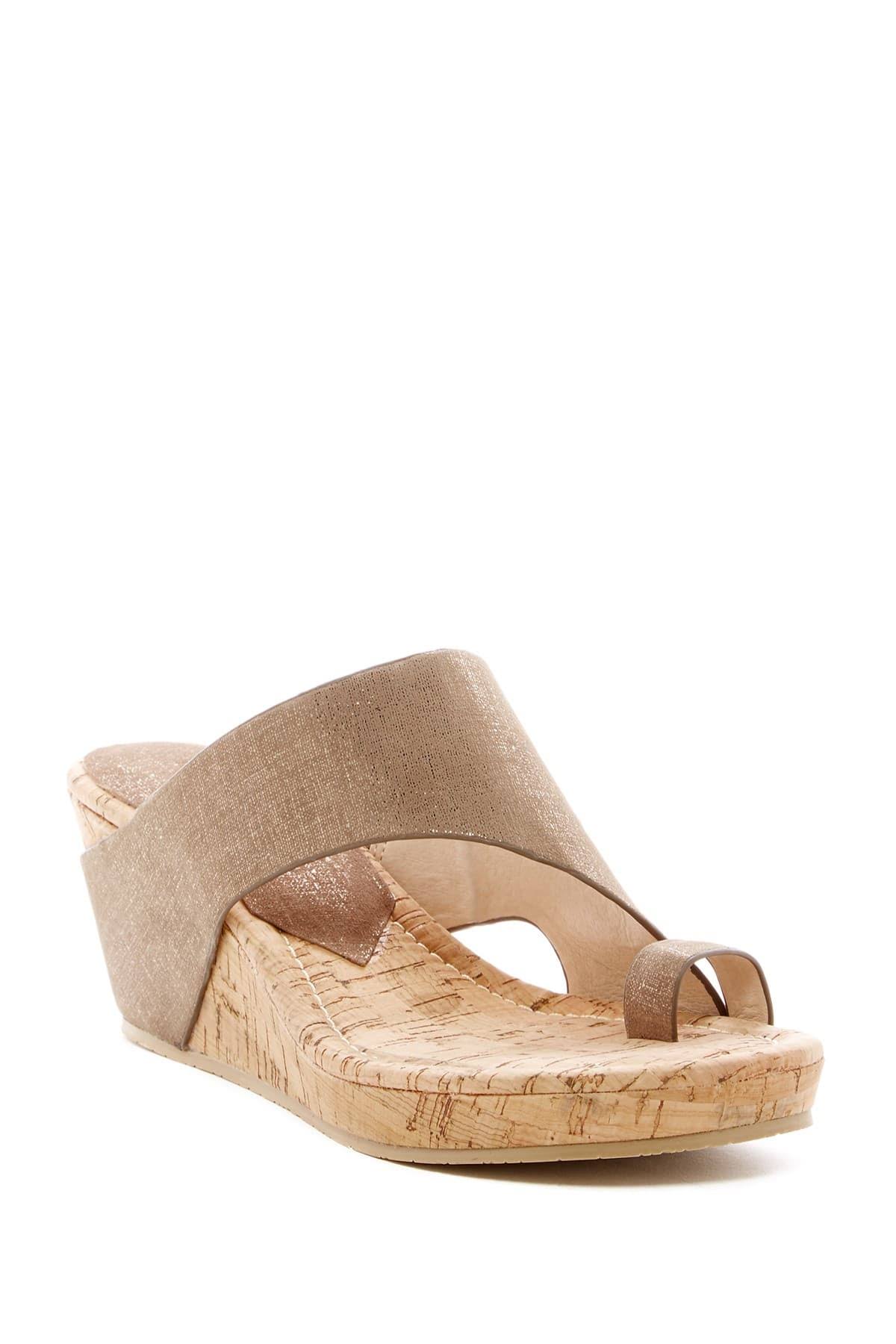 Donald Pliner Gyer Leather Wedge Sandal