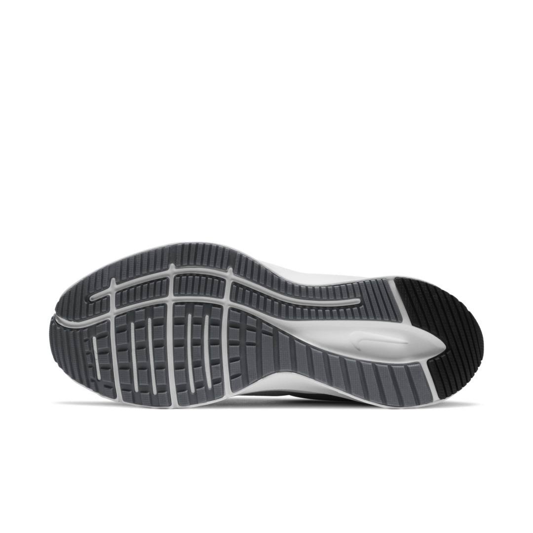 Nike Quest 3 Running Shoes 5.5