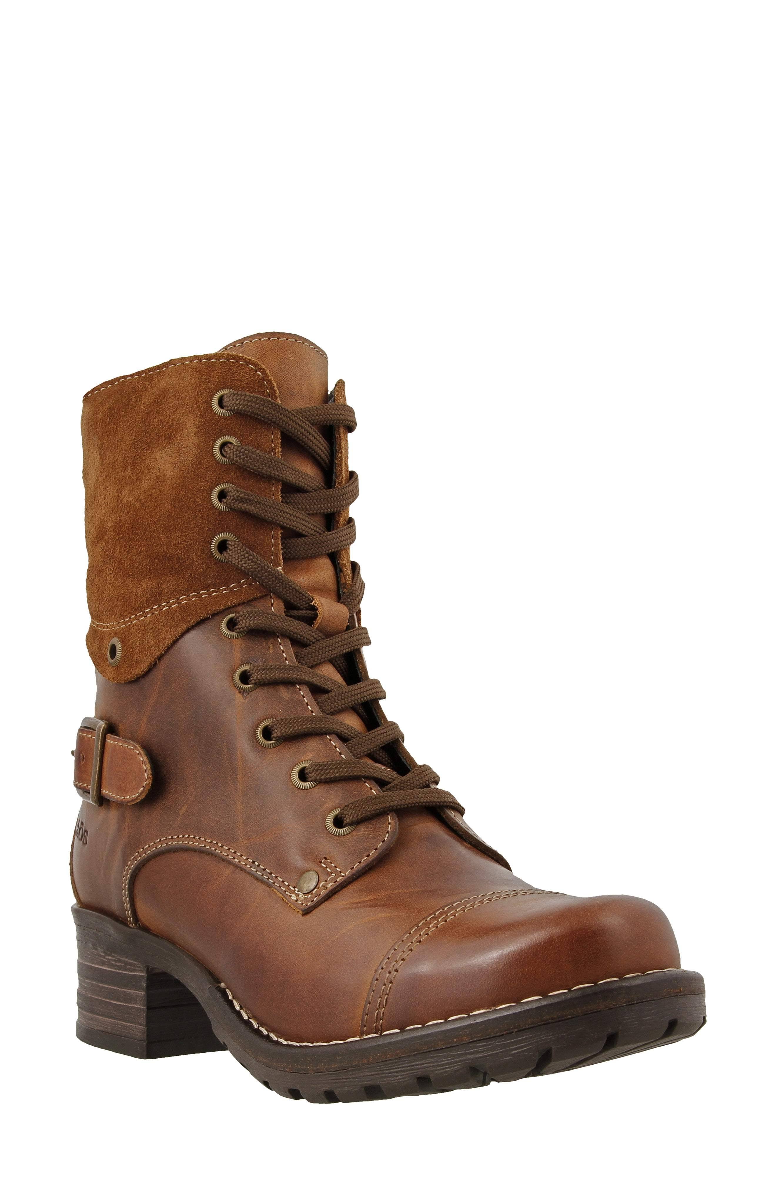 Taos Women&s Crave Camel 42