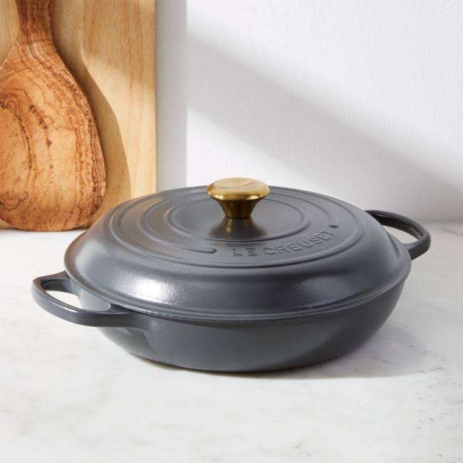 Le Creuset Signature 3.5-Qt. Graphite Grey Everyday Pan