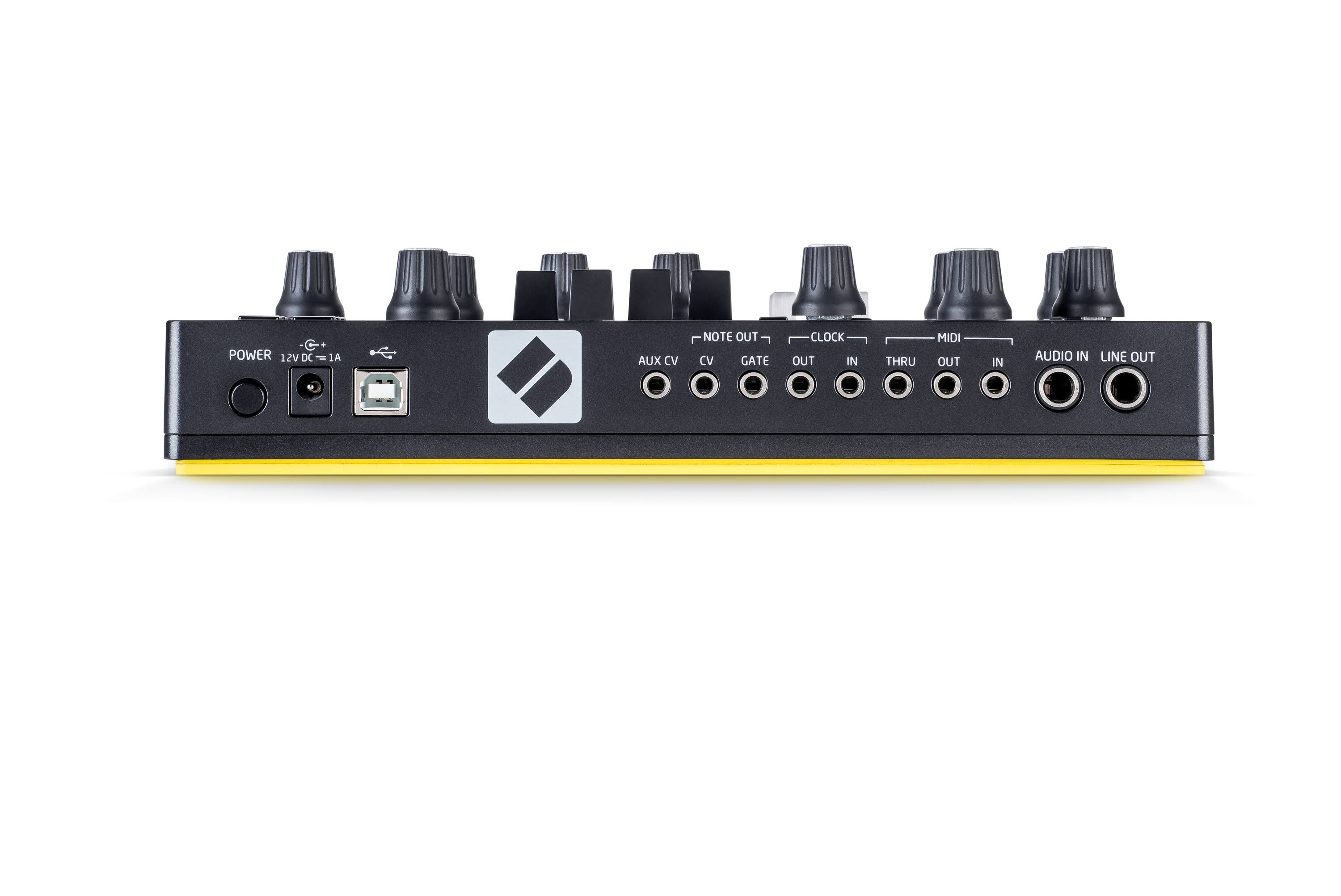 Novation Circuit Mono Station - Paraphonic Analog Synthesizer