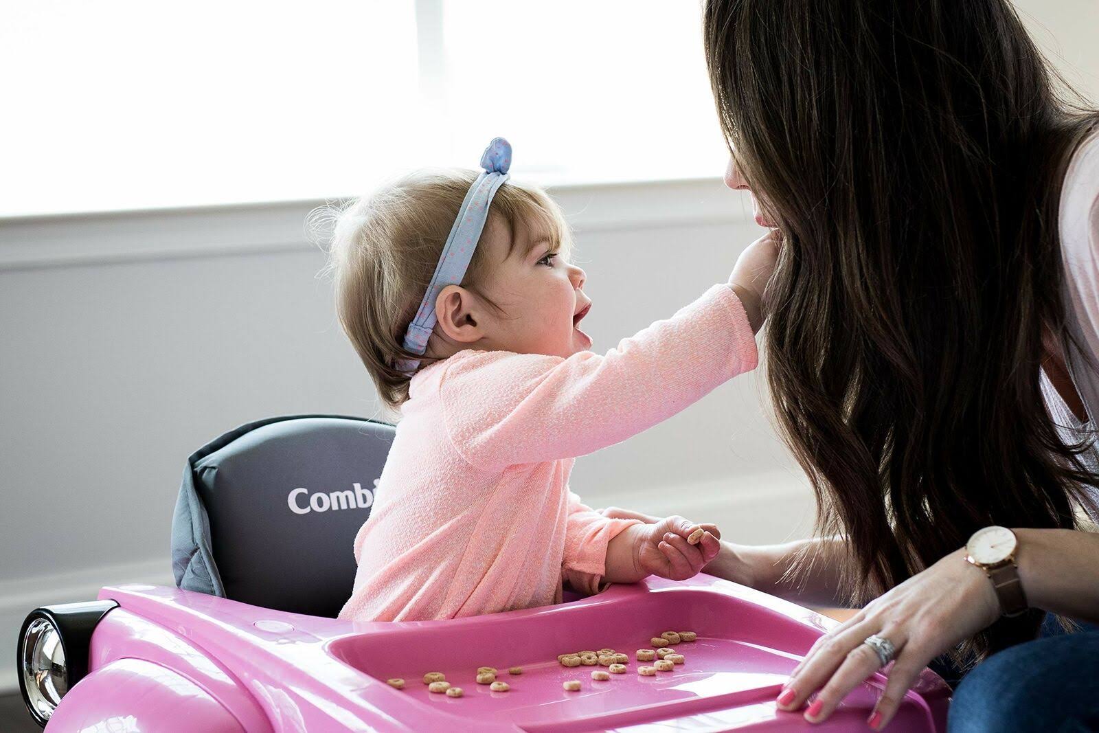 Combi All-in-One Mobile Entertainer Walker | White