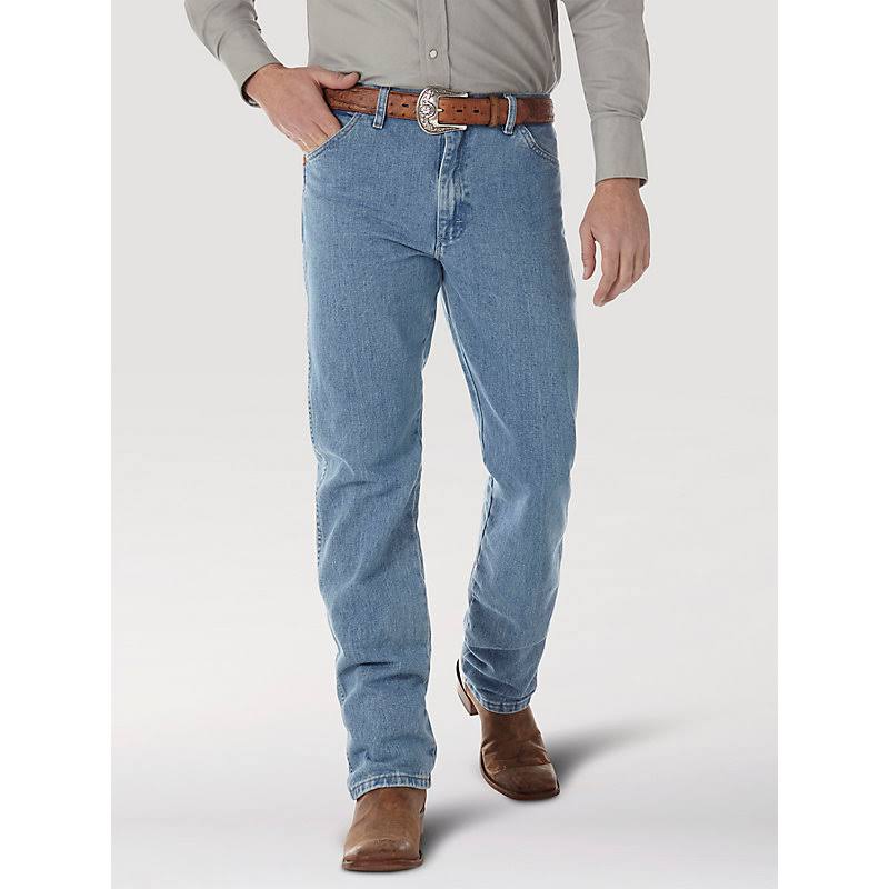 Wrangler Men's Antique Wash Cowboy Cut Original Fit Jeans