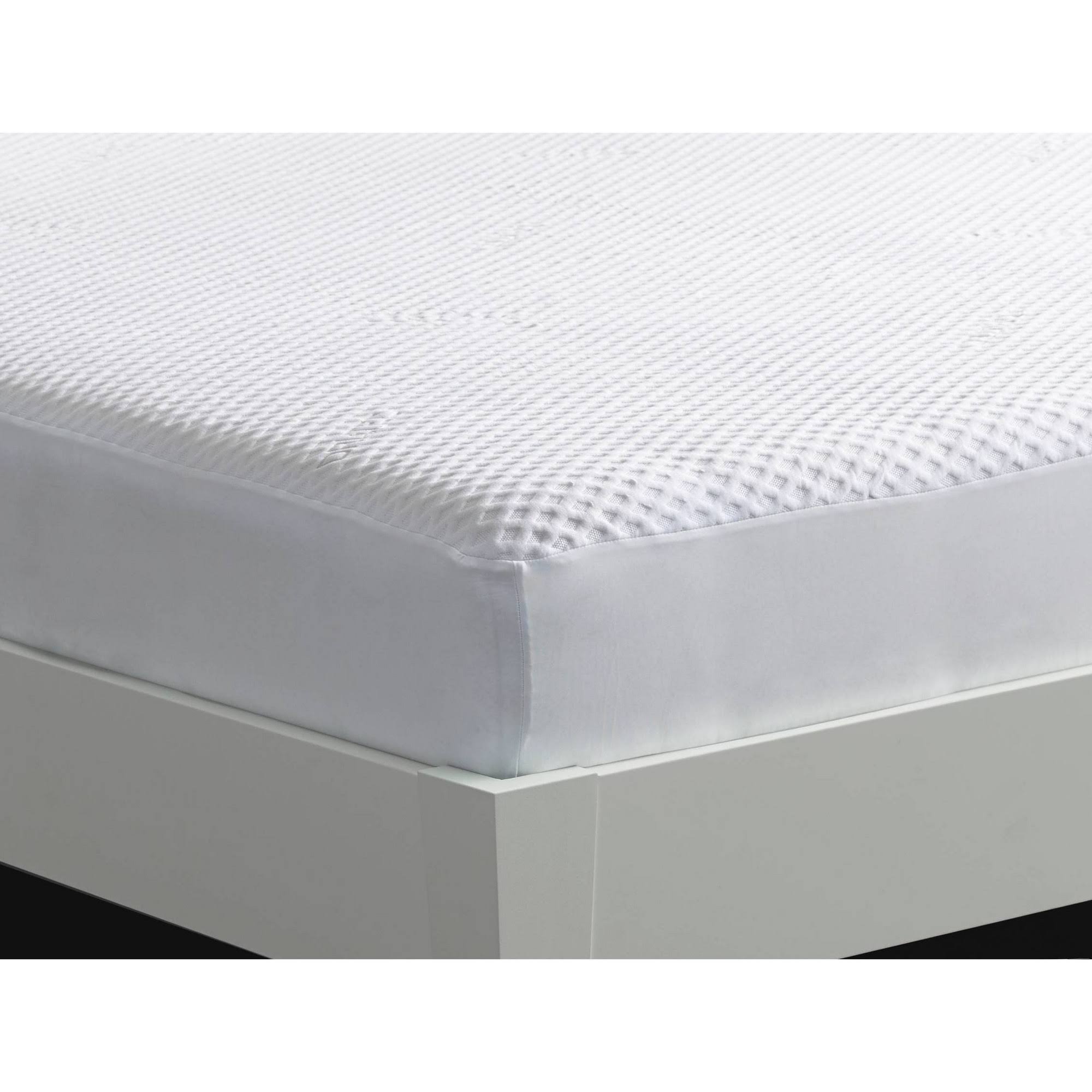 Bedgear Dri-Tec Mattress Protector (Queen)