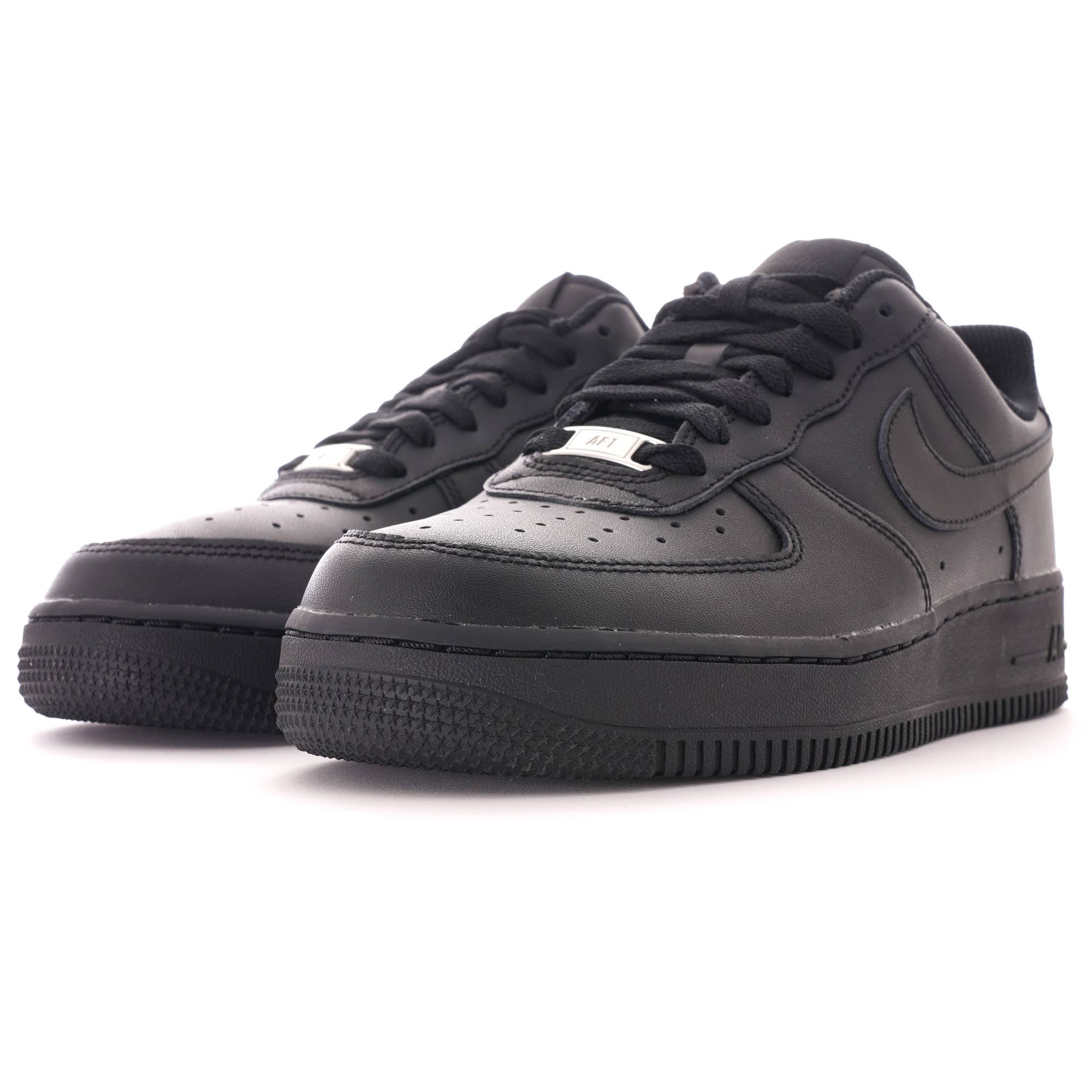 Nike Air Force 1 &07 Women's Shoes, 9, Black