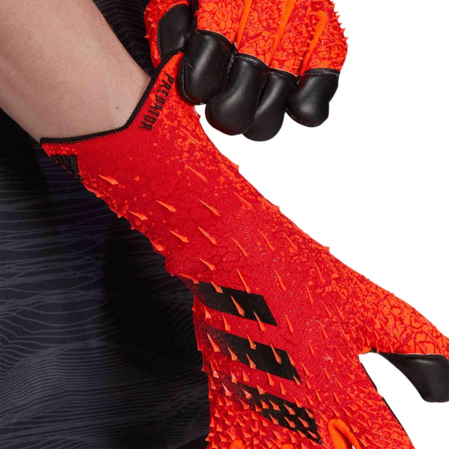 Adidas Predator Pro Hybrid Goalkeeper Gloves - 7