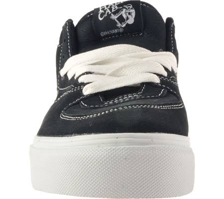 Vans - U Half Cab Shoes in Navy