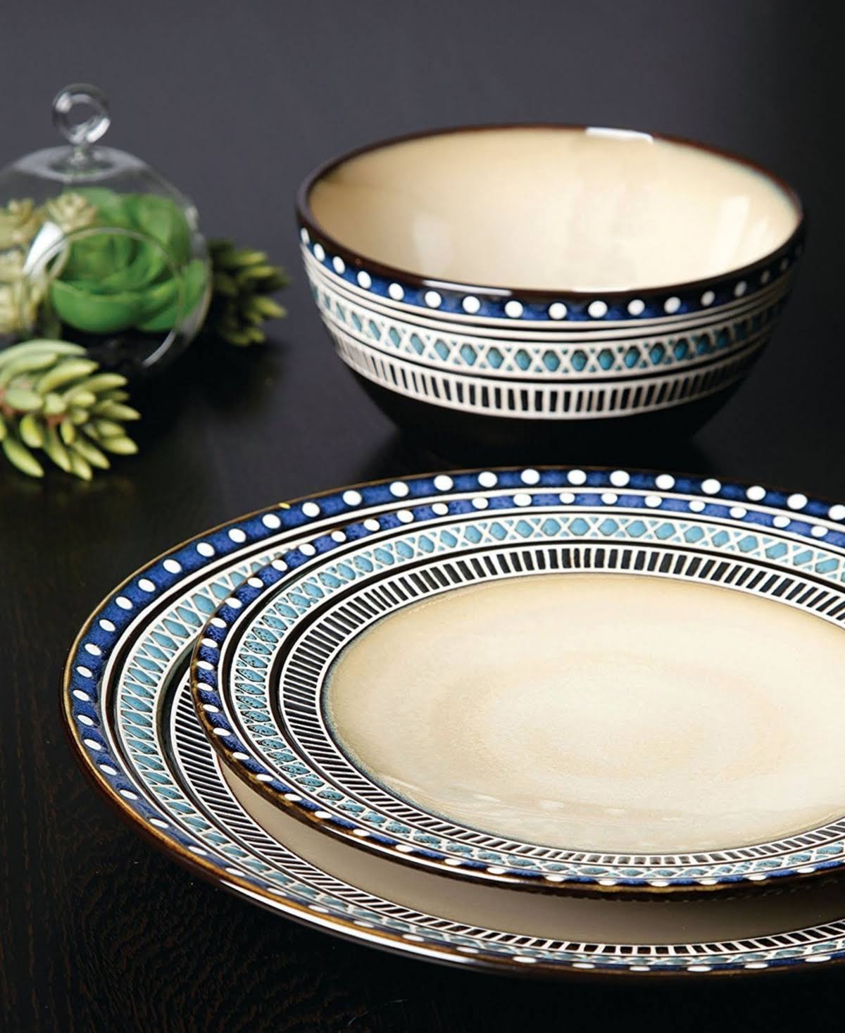 Gibson Elite Althea 16 Piece Stoneware Dinnerware Set