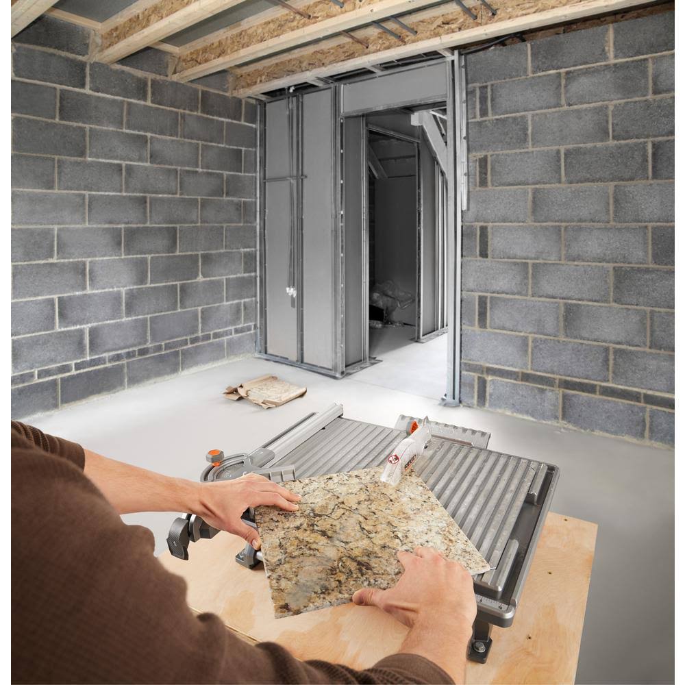 Ridgid R4021SN 120-Volt 7 in. Tabletop Wet Tile Saw with Stand