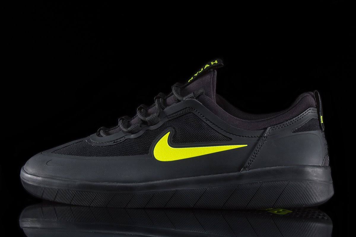 Nike SB Nyjah Free 2 Shoes - Black - 9.5