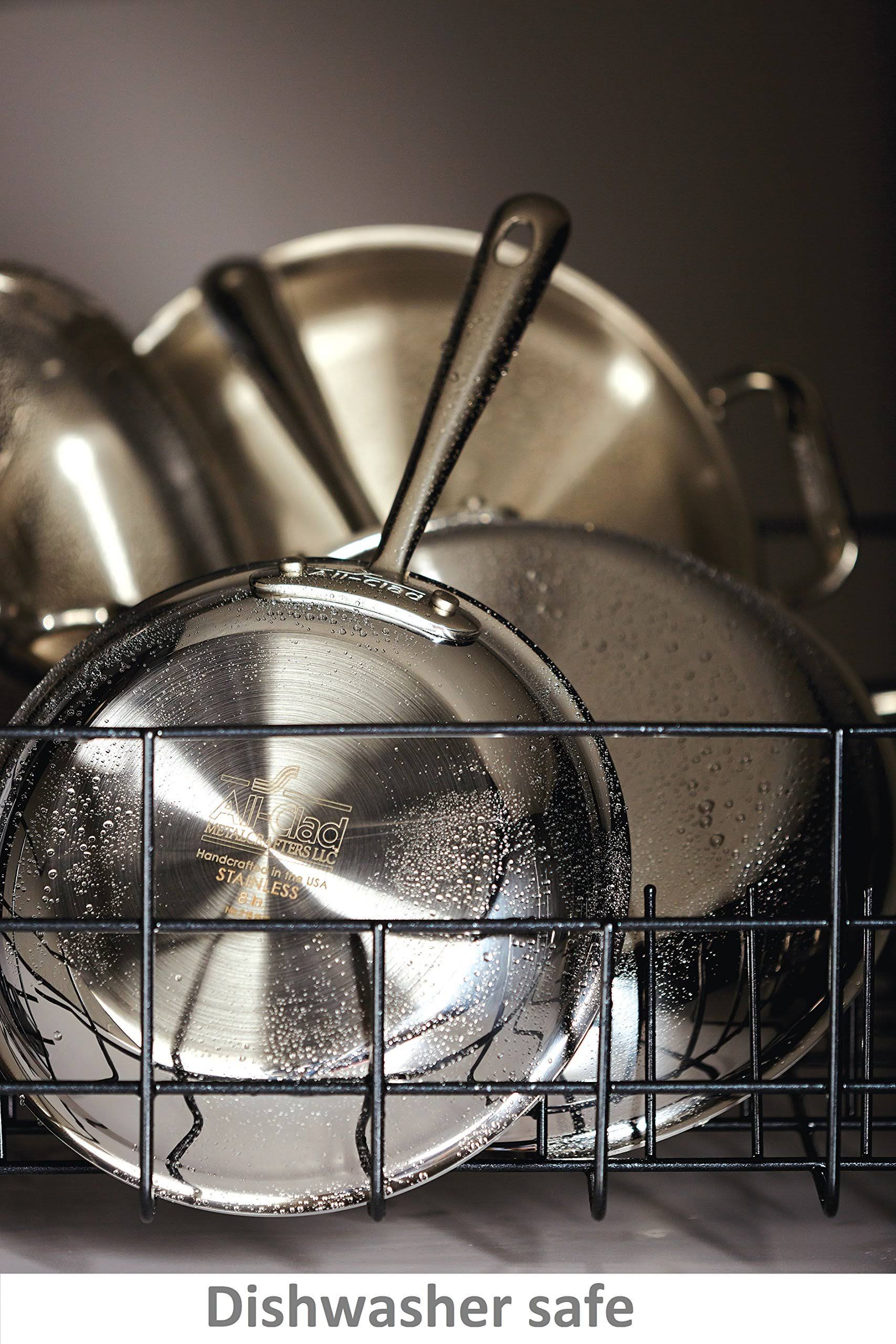 All-Clad 4201.5 Stainless Steel Tri-Ply Bonded Dishwasher Safe Sauce Pan with Lid Cookware, 1.5-Quart, Silver