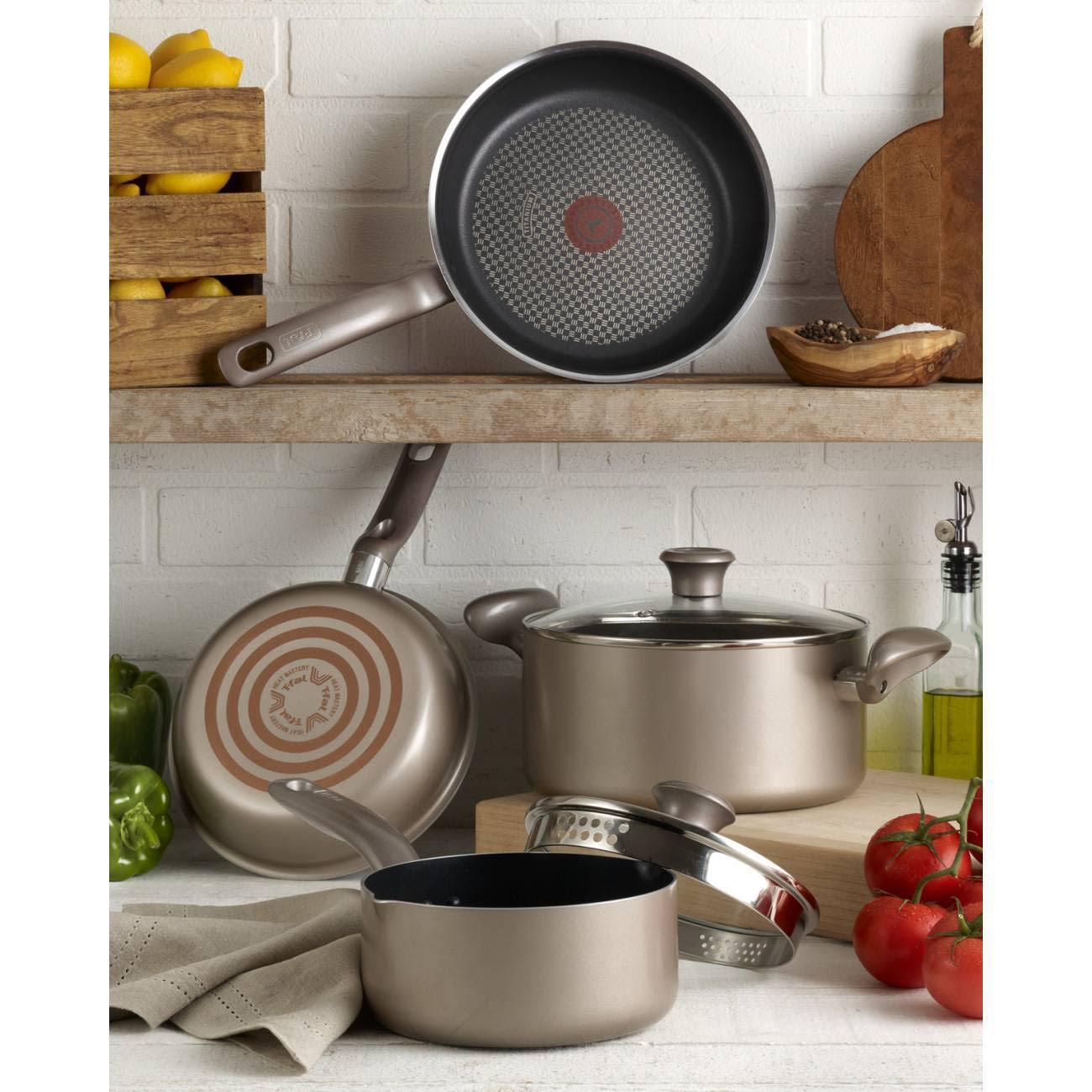 T-Fal Simply Cook Nonstick Dishwasher Safe Cookware 15 PC Set - Champagne