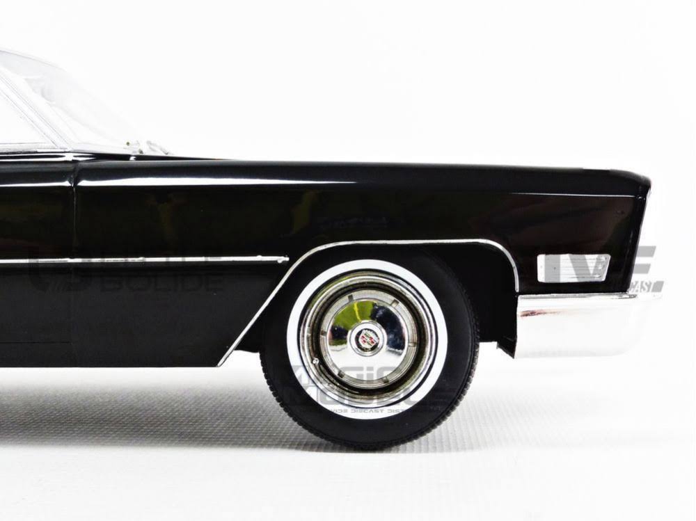 KK Scale Models - 1/18 - Cadillac DeVille Convertible - 1967