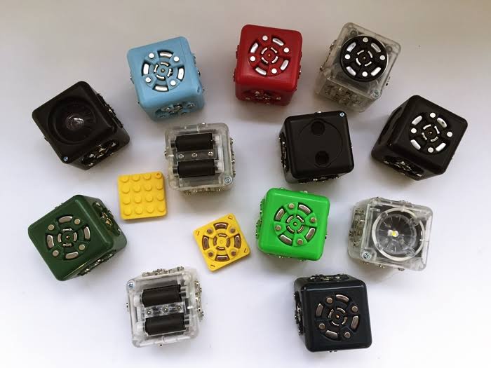 Modular Robotics Cubelets - TWELVE