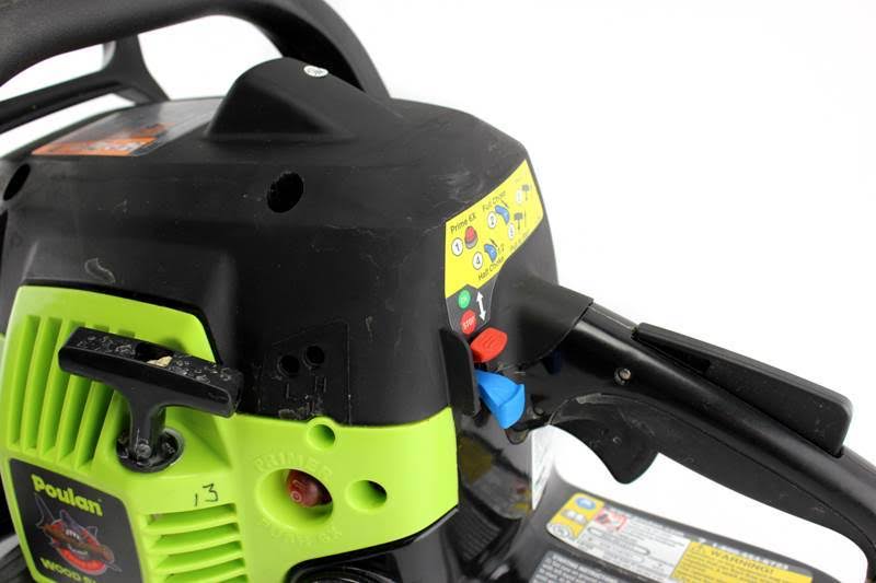 Poulan P3314 14x22 33cc Gas Chainsaw