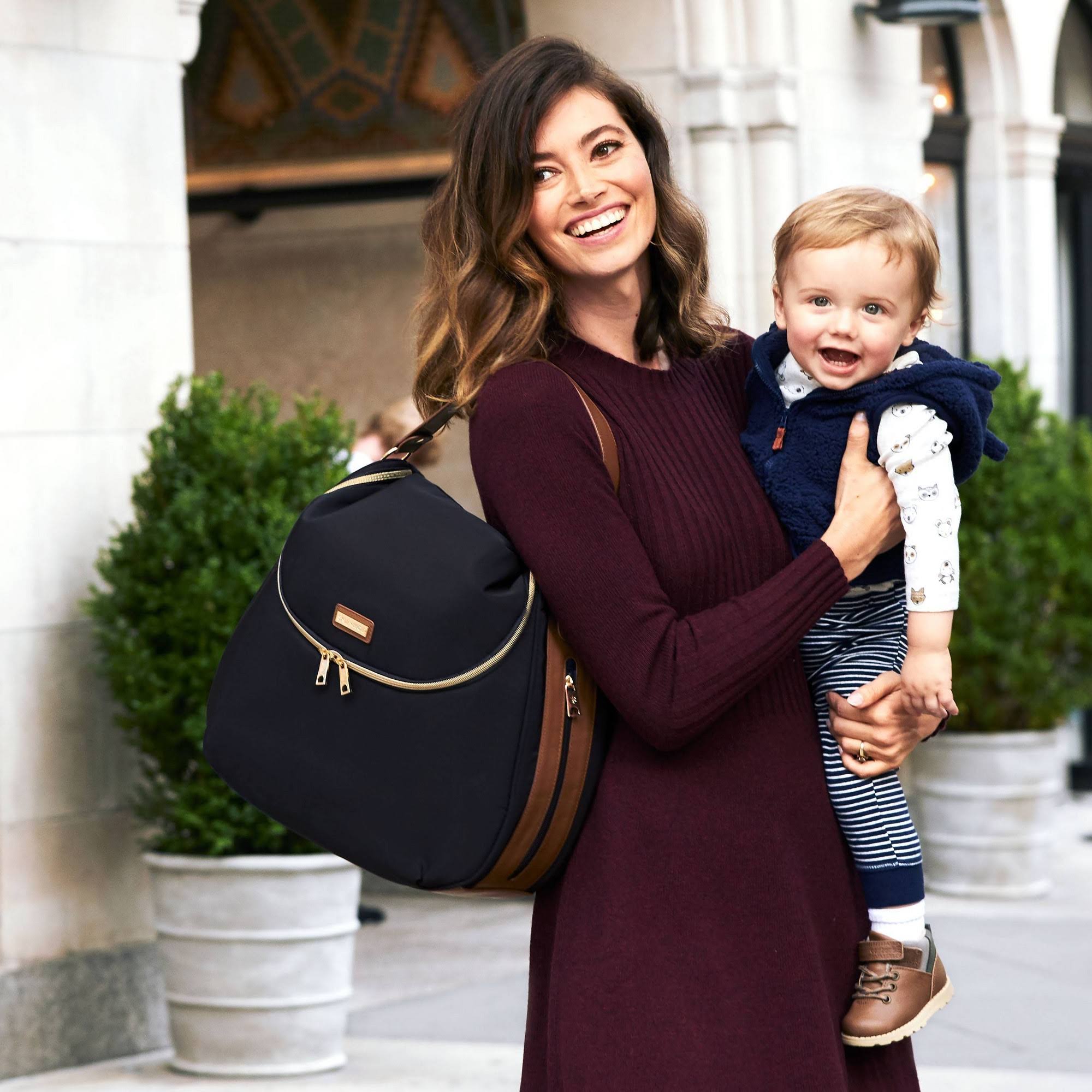 Skip Hop Diaper Bag Tote Curve Well-Rounded - Black