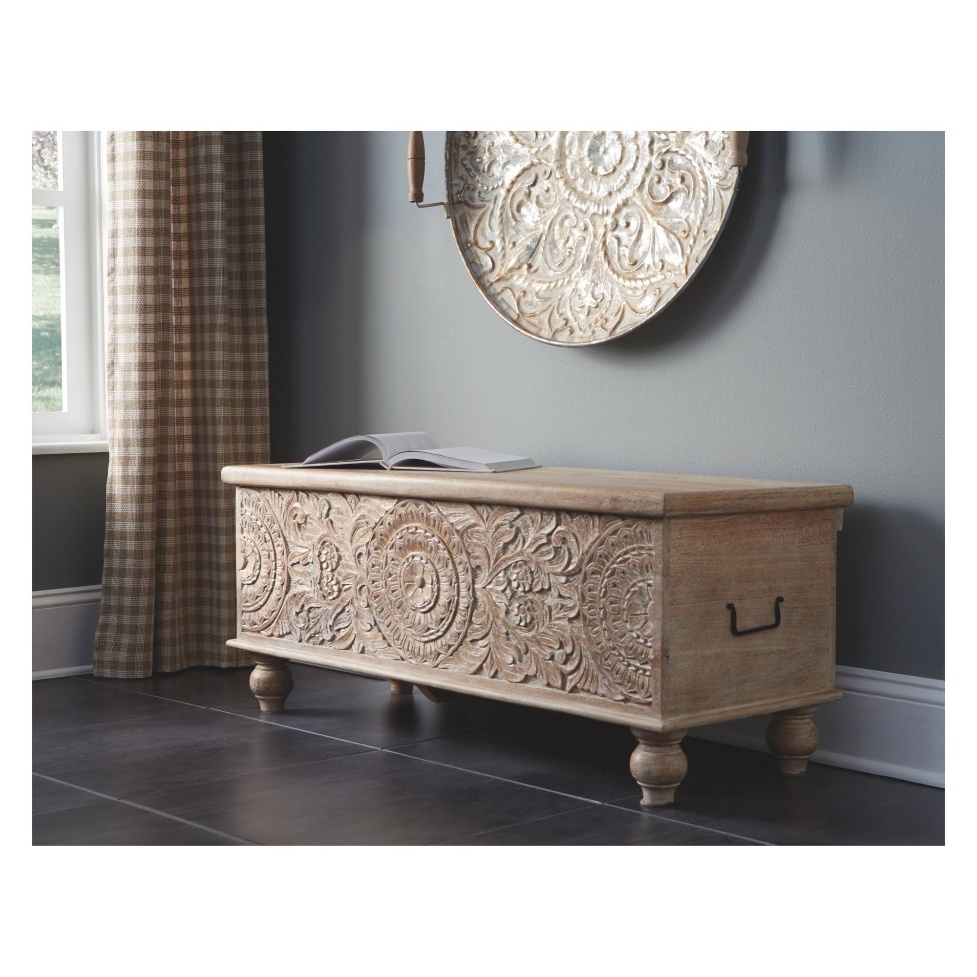 Signature Design by Ashley Fossil Ridge Storage Bench - Beige