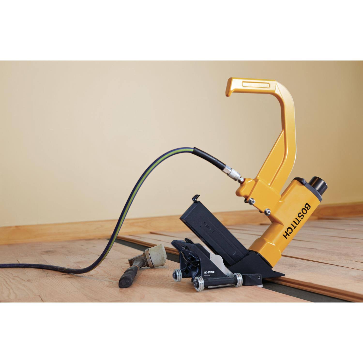 Bostitch Btfafootg2 Rolling Base Flooring Attachment