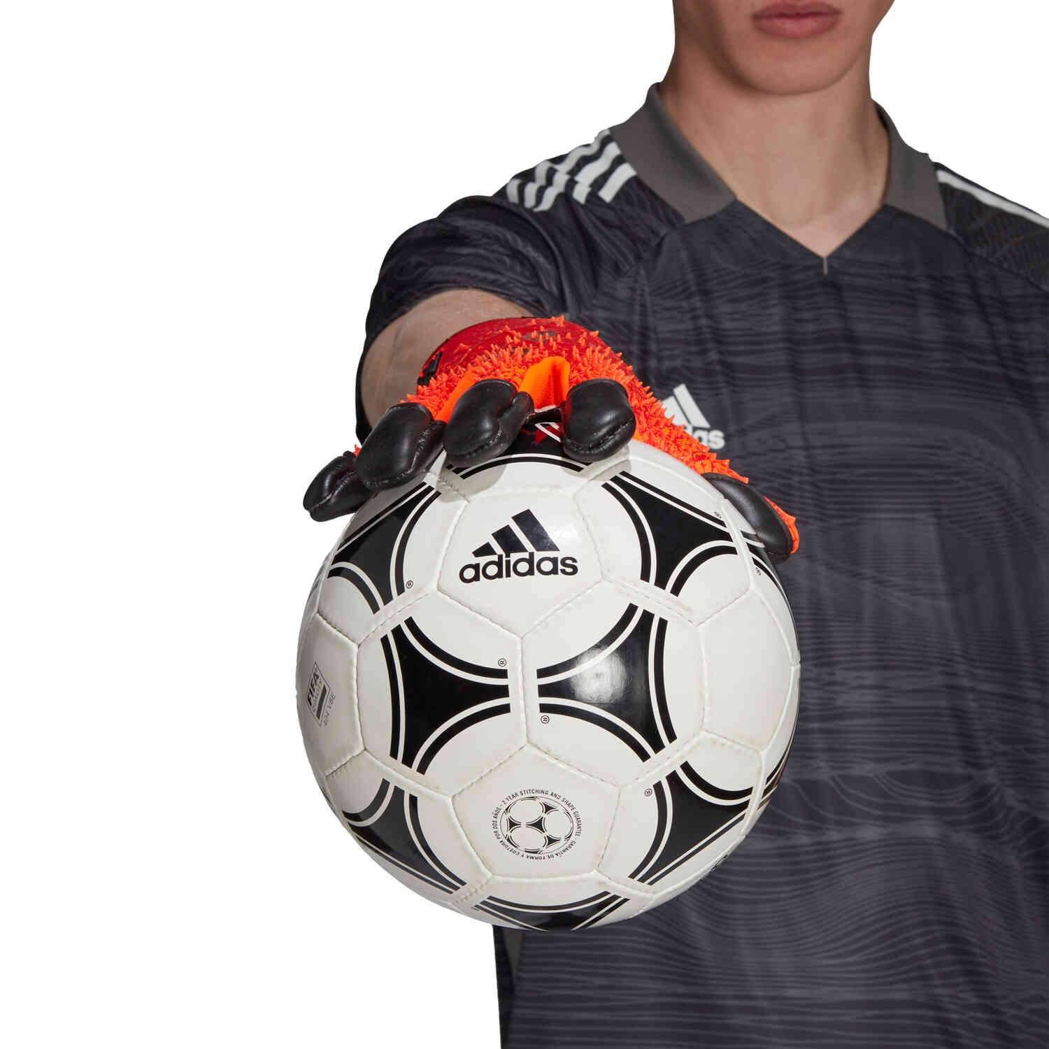 Adidas Predator Pro Hybrid Goalkeeper Gloves - 7