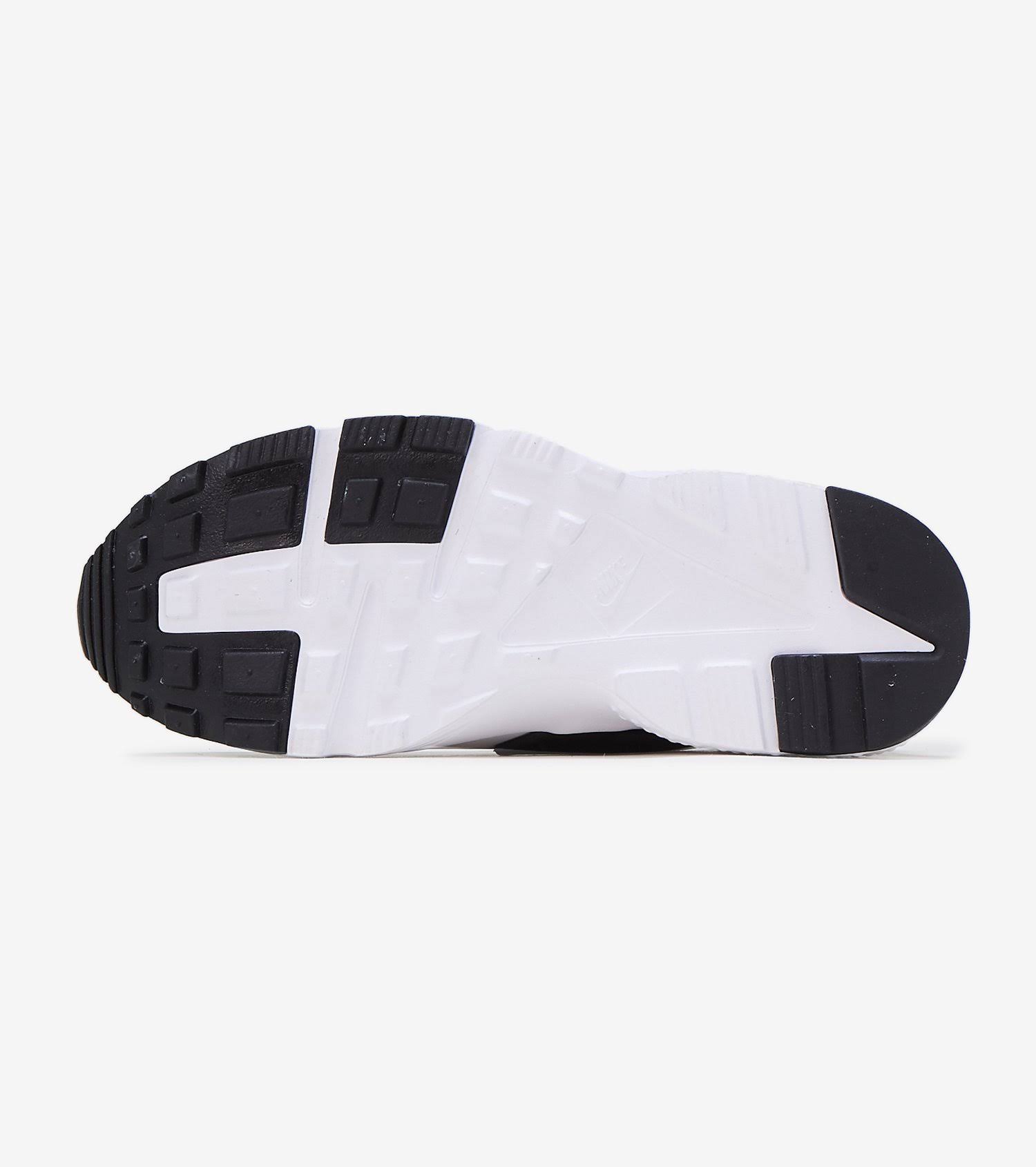 Nike Huarache Run Black/White Grade School Kids& Shoes, Size: 6