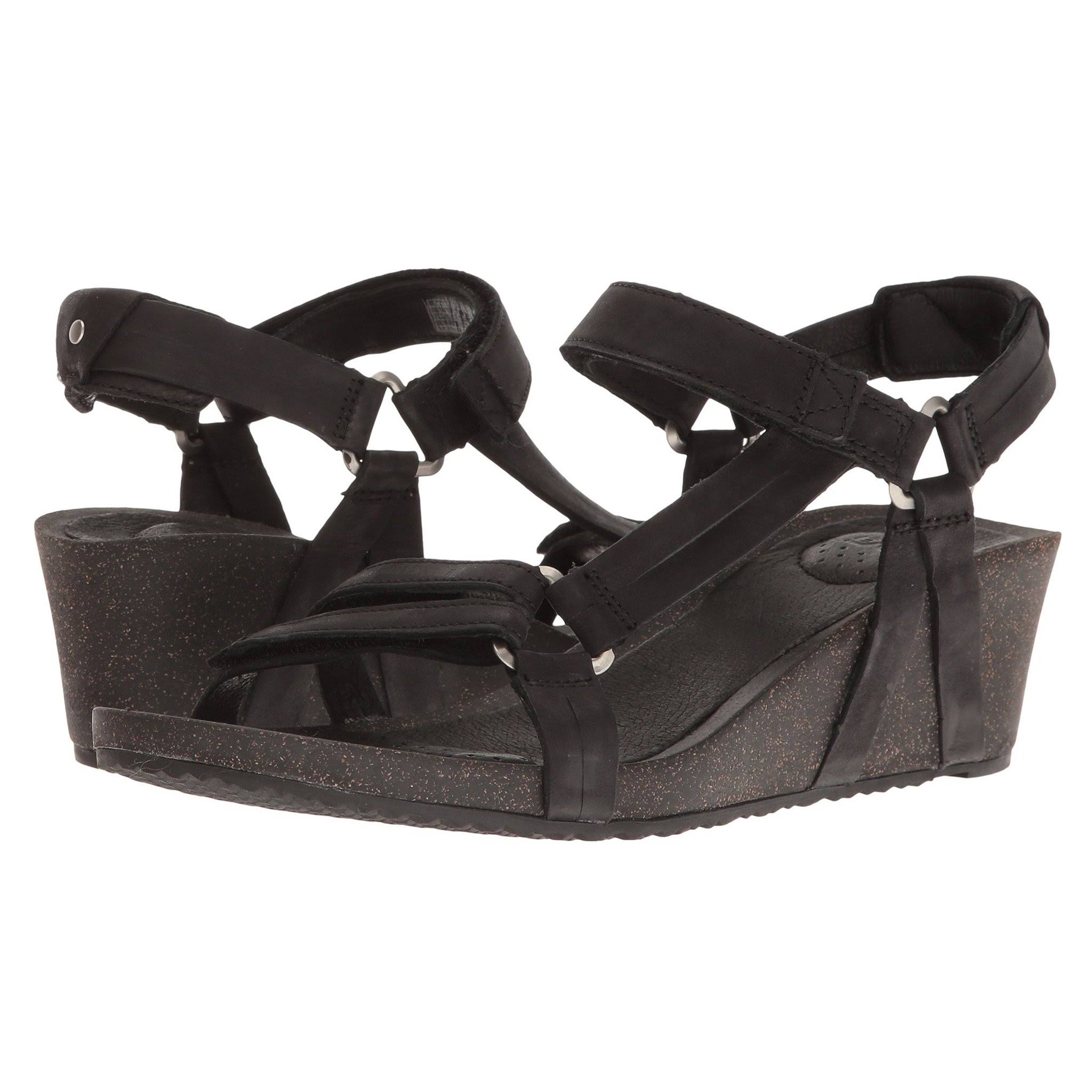 Teva Women's Ysidro Universal Wedge - Black - 11