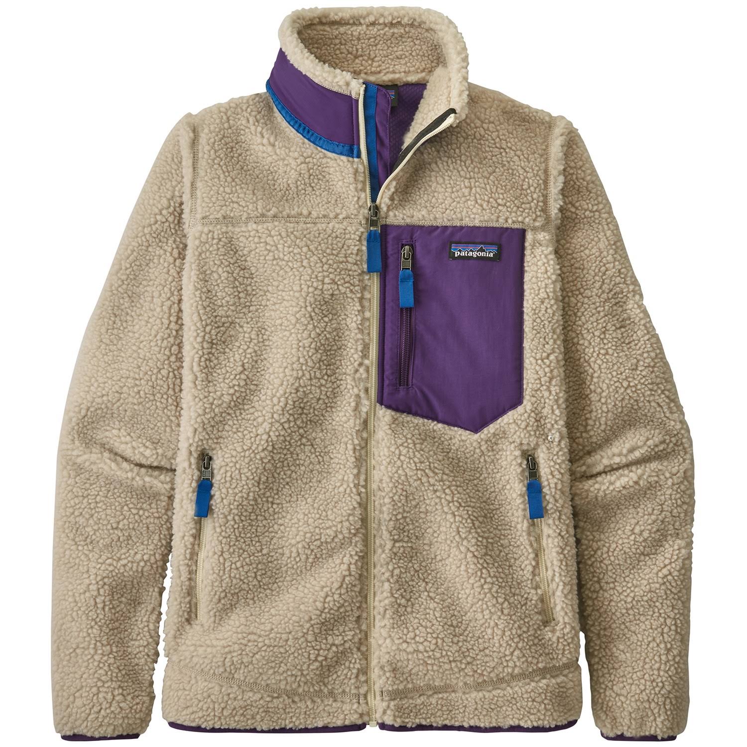 Women's Patagonia Classic Retro-X Jacket in Khaki Size Medium