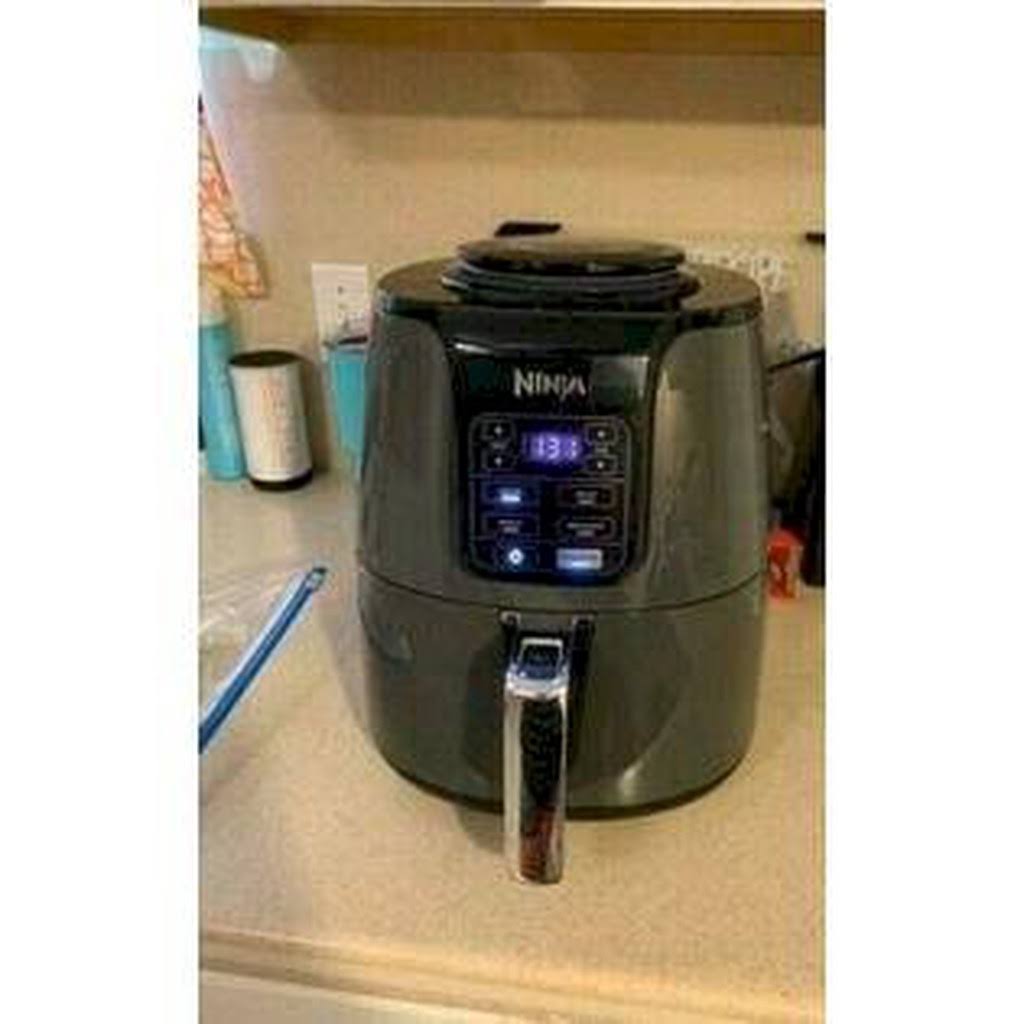 Ninja 4 qt. Electric Air Fryer Model AF101