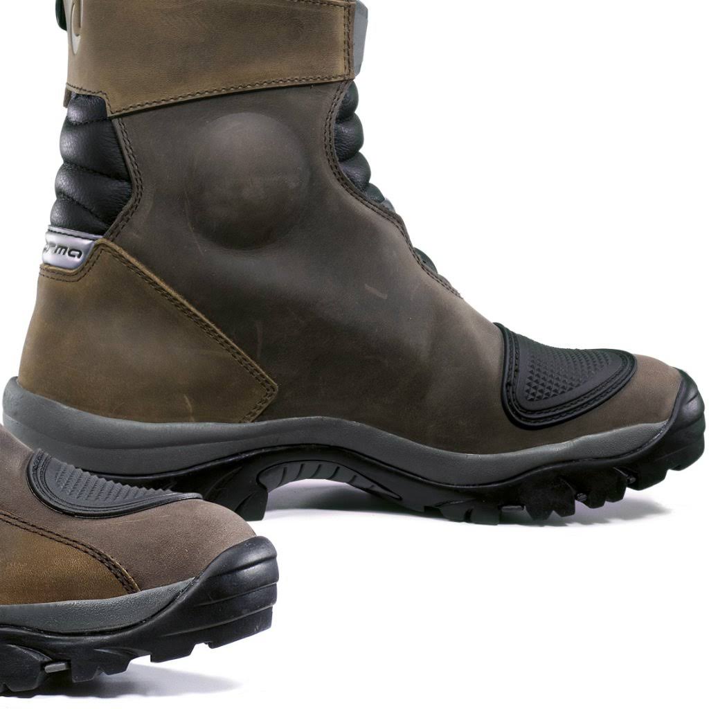 Forma Adventure Brown Boots