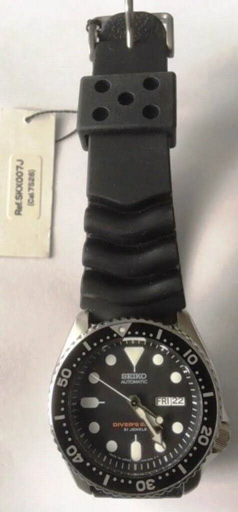 Seiko Men's SKX007J1 &Diver& Automatic Black Rubber Watch
