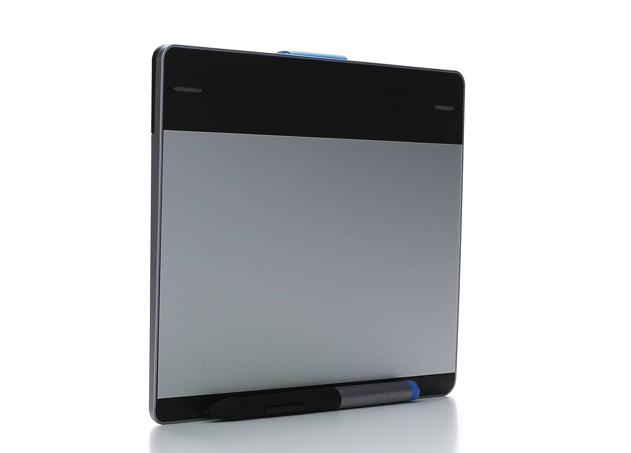 Wacom Intuos Pen Small Tablet (CTL480)