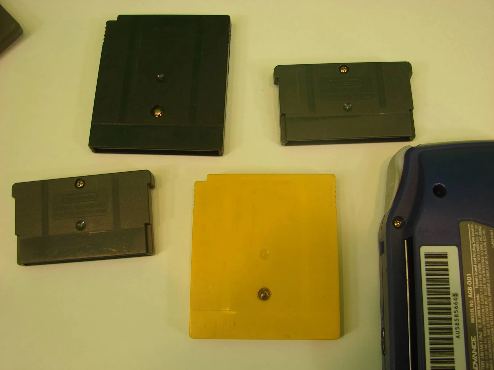 Nintendo Gameboy Advance AGB-001 with Super Mario World and 3 Other Games Tested