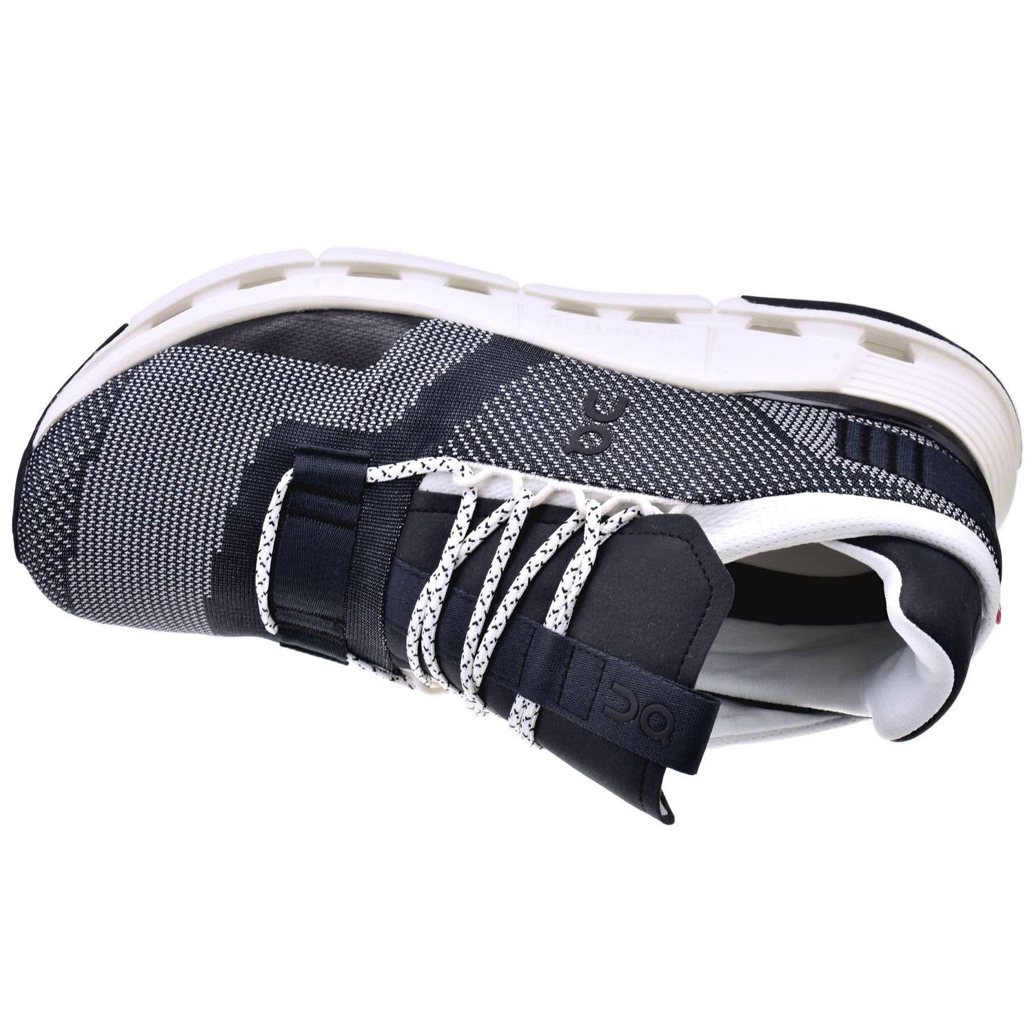 on Running Cloudnova in Black,White