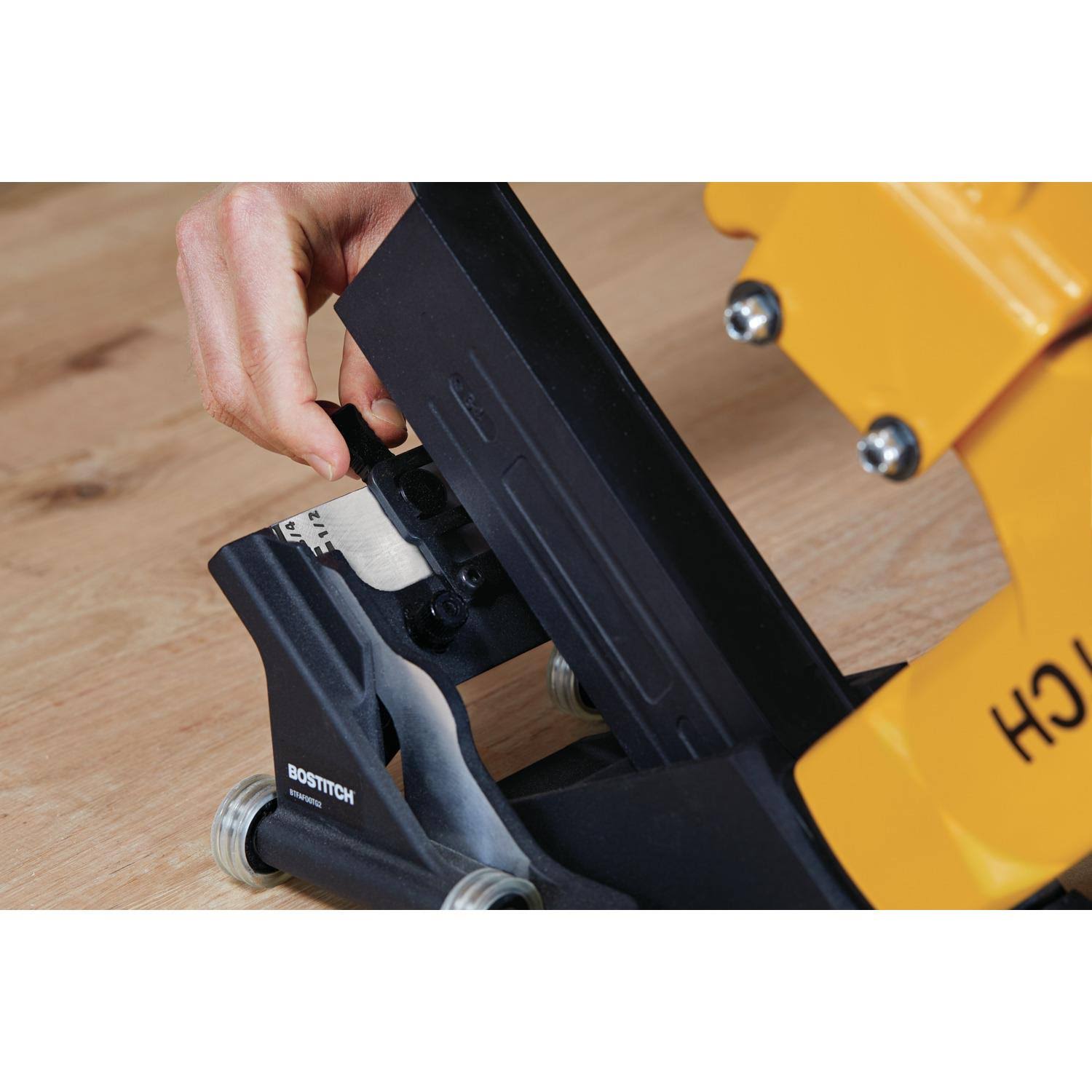 Bostitch Btfafootg2 Rolling Base Flooring Attachment