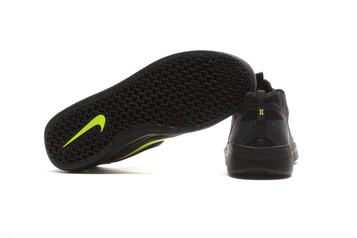 Nike SB Nyjah Free 2 Shoes - Black - 9.5
