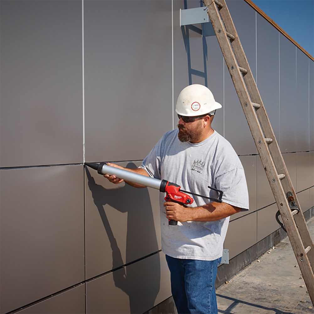 MILWAUKEE 12V 2.0Ah 310mL Caulking Gun Kit M12PCG310-201B