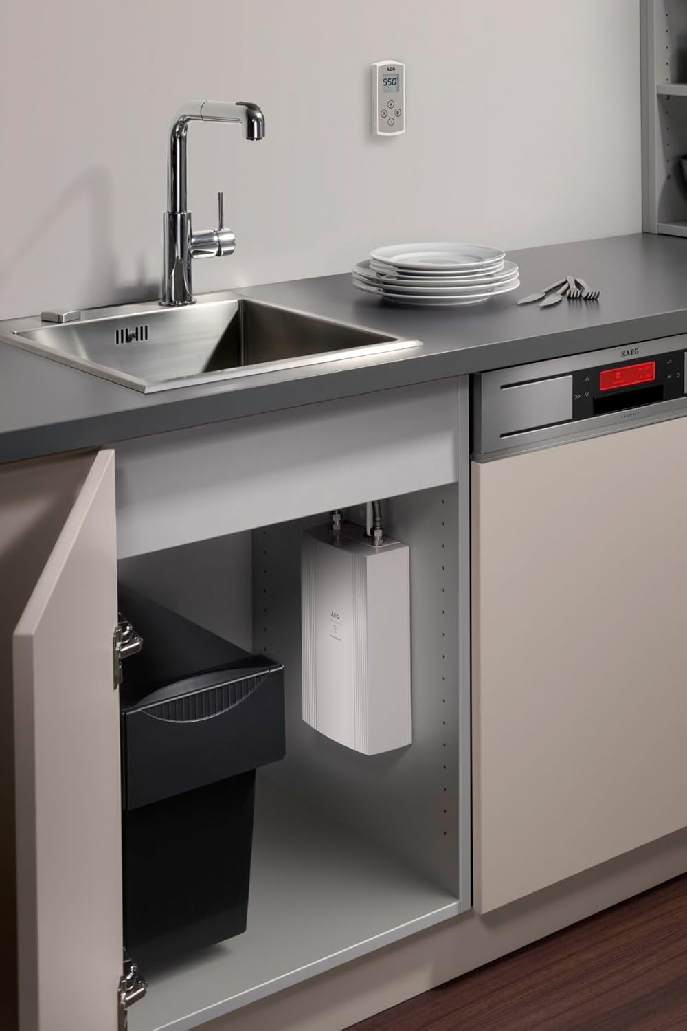 AEG DDLE 13 Compact Electronic Flow Heater