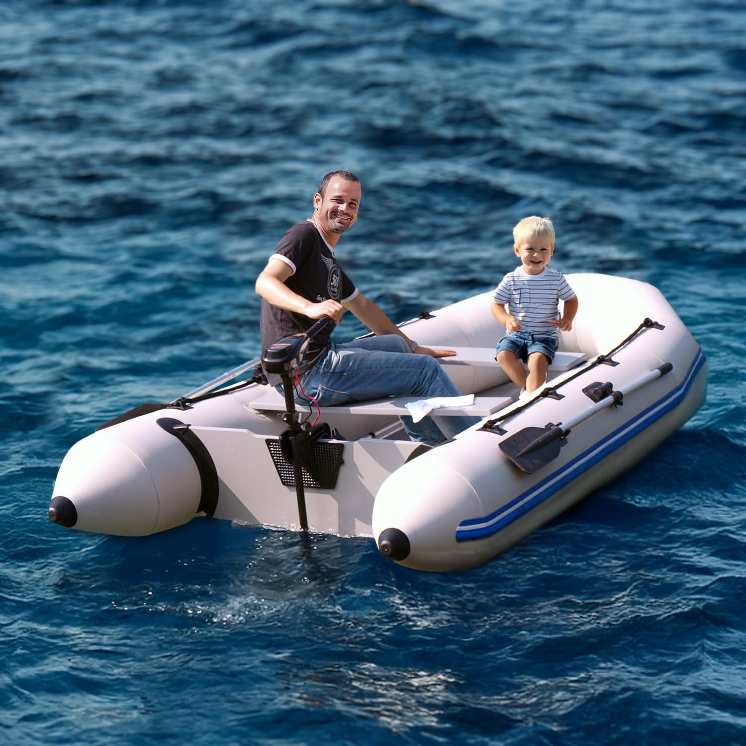 Aussenborder Motor 62 lbs 2006 lb Thrust - 696 W with Battery and LED 12 V 28,2kp salzwassertauglich