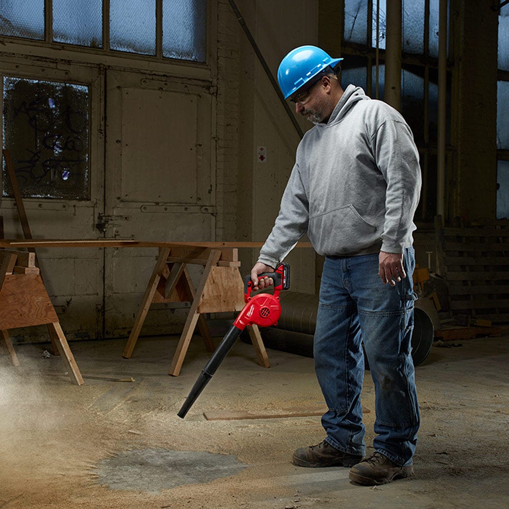 MILWAUKEE 18V Compact Blower Skin M18BBL-0