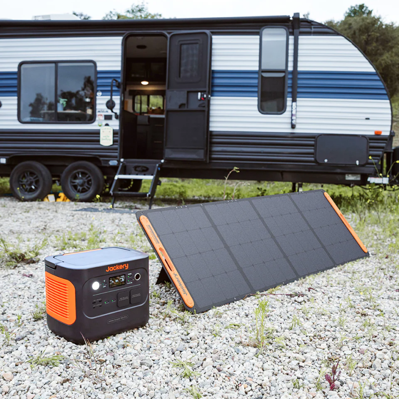 Jackery Solar Generator 1000 Plus