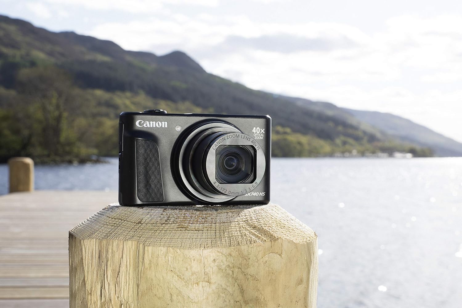 Canon SX740 HS PowerShot Digital Camera Black - Practical Compact Camera with 4K Resolution and Hybrid Autofocus - Canon Powershot Camera with 40x Optical Zoom - Auto Transfer via WLAN and Bluetooth