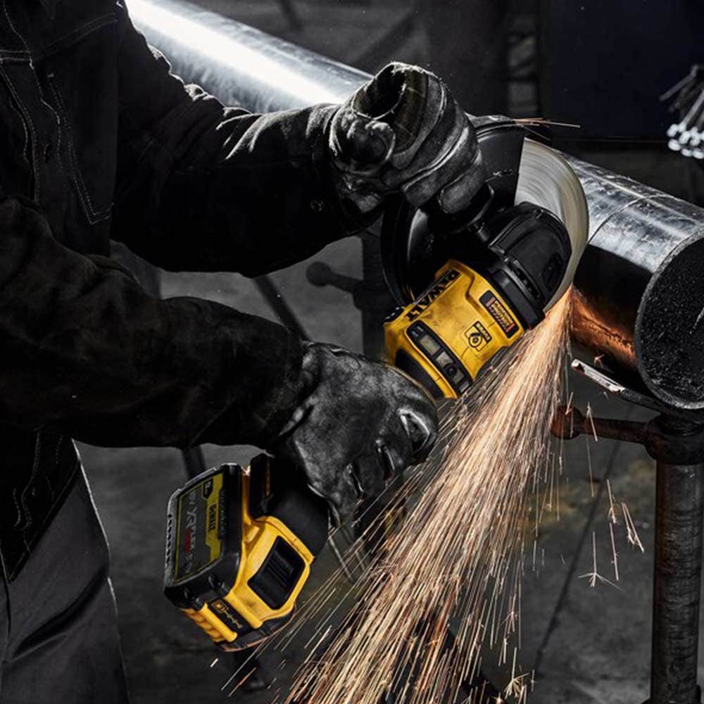 DEWALT 54V XR FLEXVOLT 180mm Angle Grinder Skin DCG440N-XJ