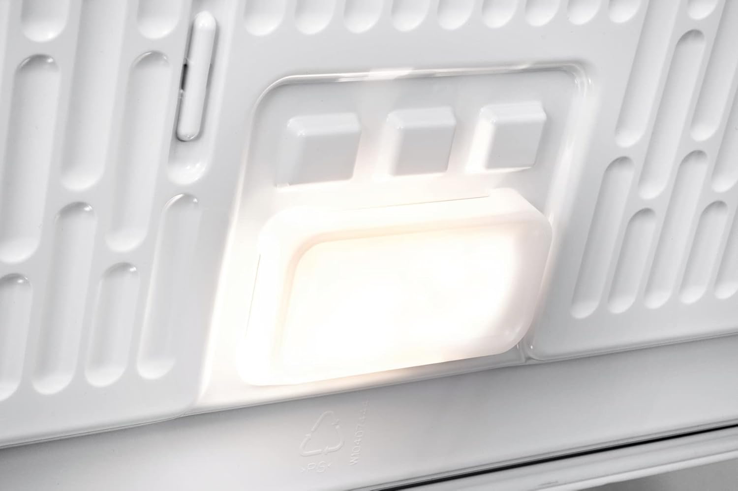 Bauknecht GT 219 A3 + freezer / freezing: 215 L / super freezing / SapceMax / interior lighting / ECO energy saving / child safety [Energy Class C]