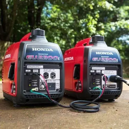 Honda EU 2200-Watt Gasoline Portable Inverter Generator