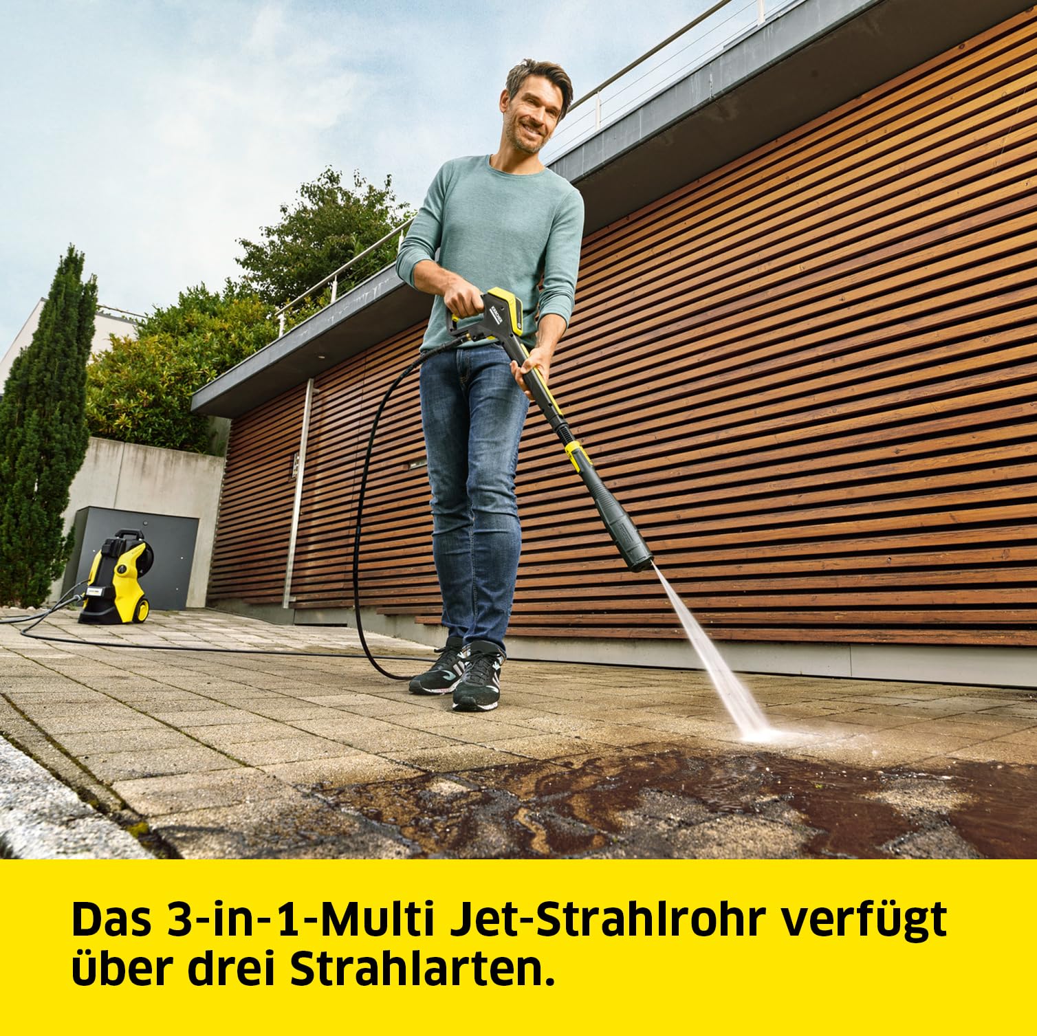 Kärcher K 7 Premium Power Control High Pressure Washer. Pressure: 180 bar. Flow: 600 l/h. Surface capacity: 60 m²/h. Power: 3000W Hose Reel with Gun, Dirt Blaster, Jet Pipe, Home Kit